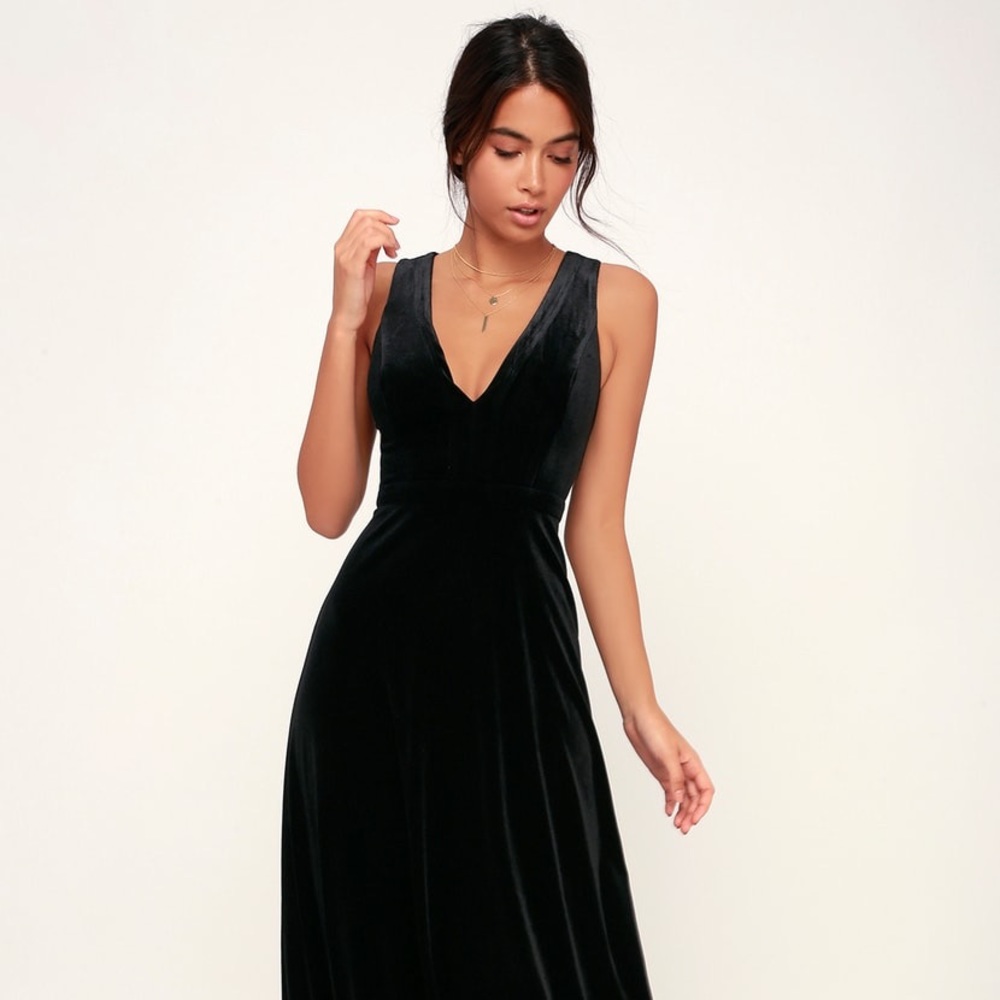 NWT Lulus Night Black Velvet Sleeveless Maxi Dress